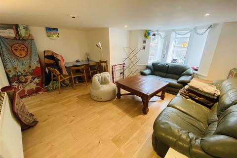 3 bedroom ground floor flat to rent, BPC00193 *STUDENT PROPERTY* North Road, St Andrews, Bristol, BS6