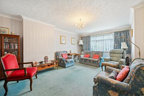 5 Amherst Gardens, London, W13 8NA