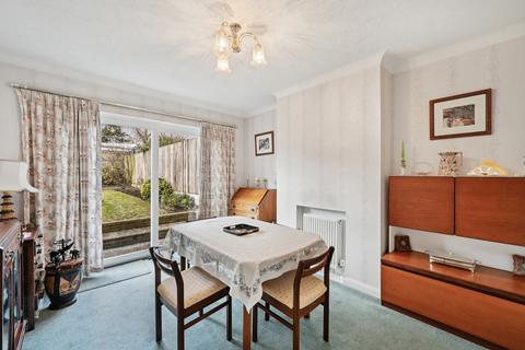 5 Amherst Gardens, London, W13 8NA