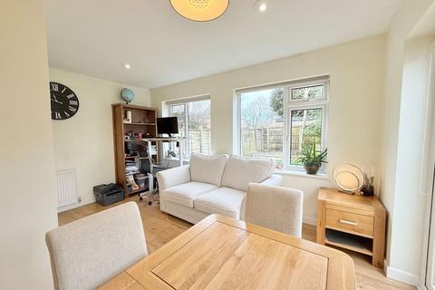 3 bedroom semi-detached house for sale, Chamberlain Crescent, Shirley