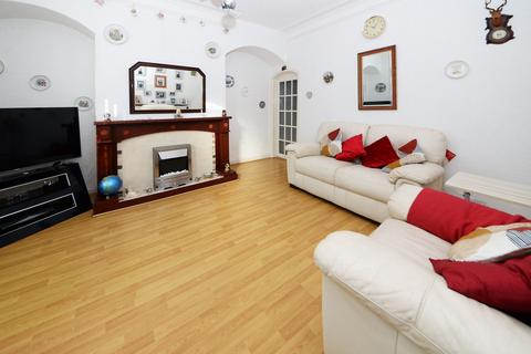 2 bedroom end of terrace house for sale, Newmarket Road, Ashton-Under-Lyne OL7