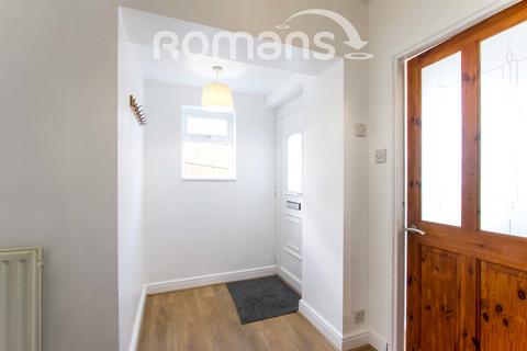 2 bedroom house to rent, Dutton Road, Bristol, BS14