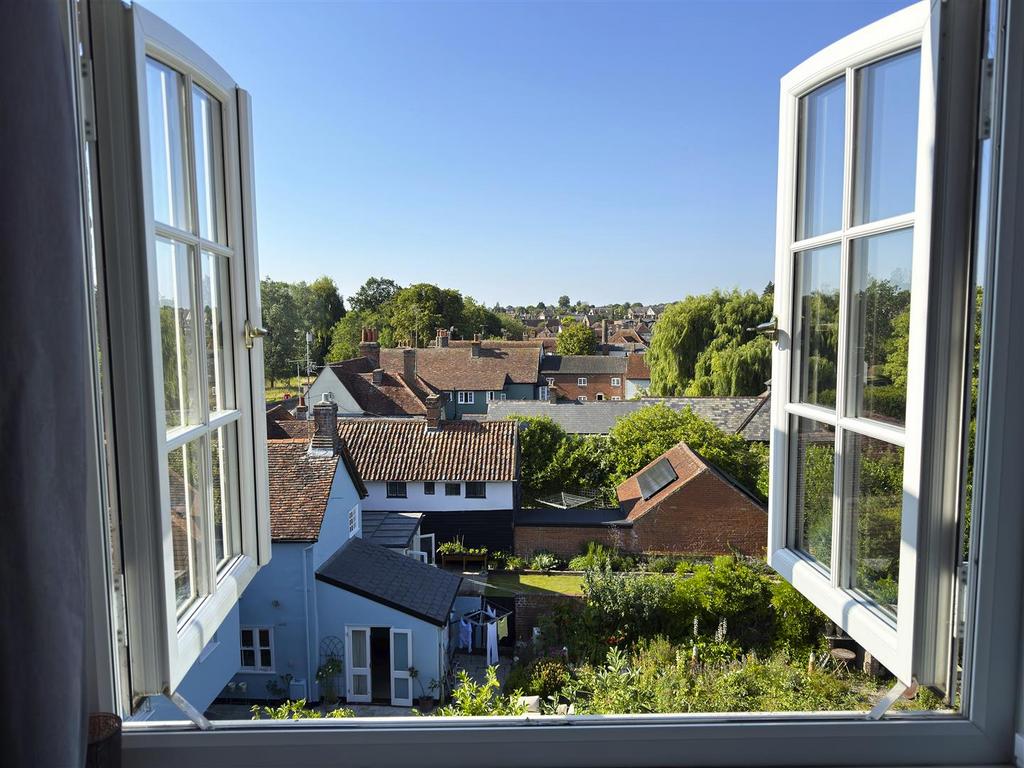 TOP WINDOW.jpg
