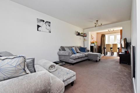 4 Summerhill Close, Orpington, BR6 9PX