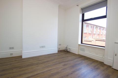 3 bedroom terraced house to rent, Percival Street Darwen BB3 1HB