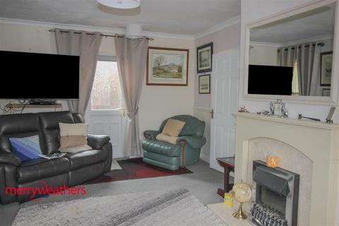 3 bedroom semi-detached house for sale, Fitzwilliam Road, Rotherham