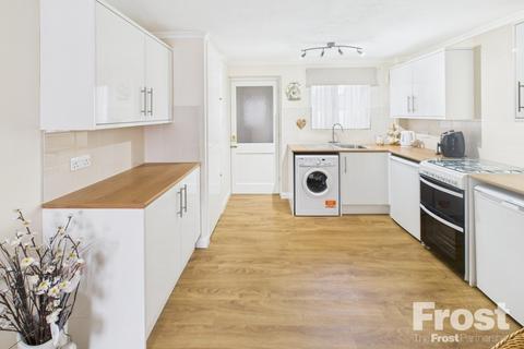 3 bedroom terraced house for sale, Kingsbury Drive, Old Windsor, Berkshire, SL4