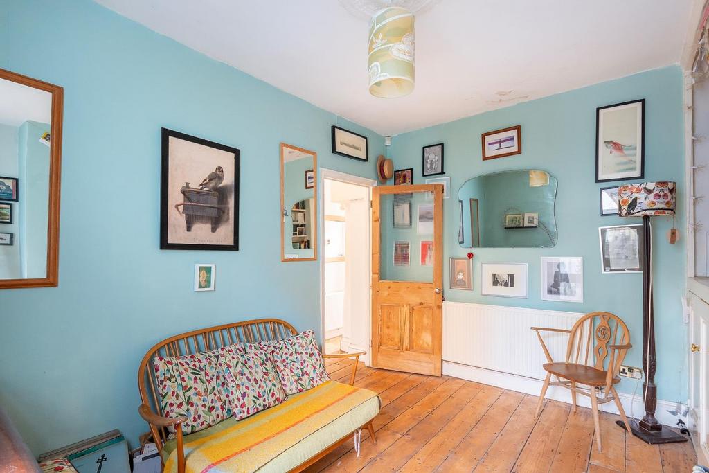 1 C1 R3 WH - Dining Room A.jpg