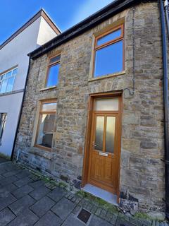 3 bedroom end of terrace house to rent, Queen Street, Ton Pentre, Pentre, Rhondda, Cynon, Taff. CF41 7HE