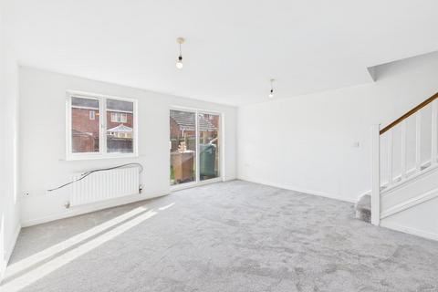 3 bedroom end of terrace house for sale, Neptune Drive, Bridlington