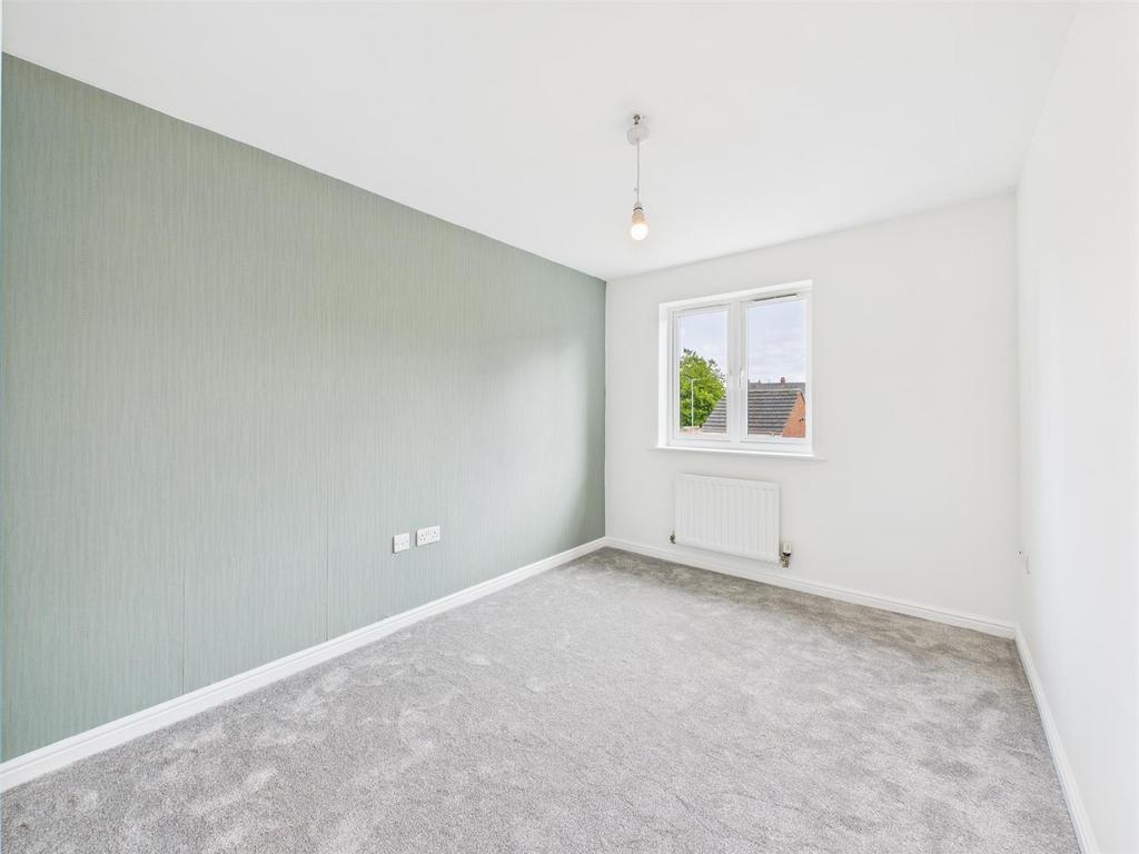 Bedroom:
