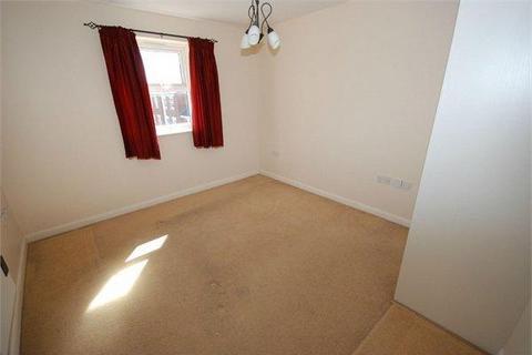 2 bedroom apartment to rent, Stonechat Road, Coton Meadows, Rugby, CV23