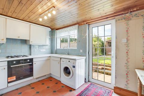 2 bedroom end of terrace house for sale, St. Albans Road, Codicote, Hertfordshire, SG4