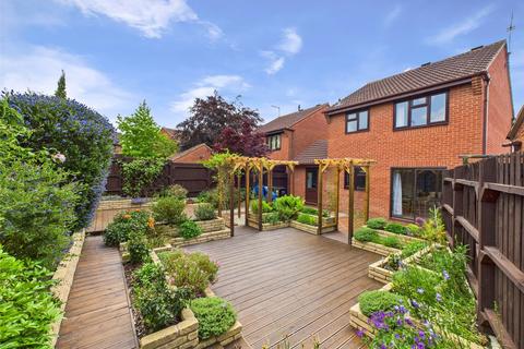3 bedroom detached house for sale, Homestead Avenue, Wall Meadow, Worcester, Worcestershire, WR4