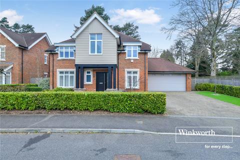 4 bedroom detached house for sale, Dormy Crescent, Dorset BH22