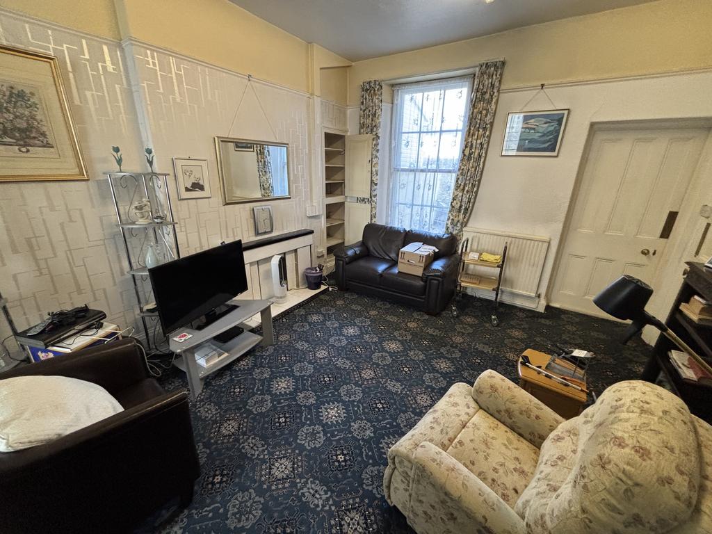 Living room 2 2