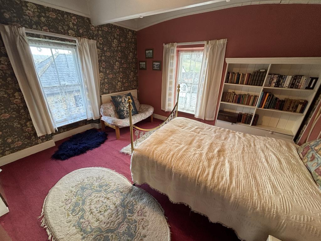 Bedroom 10