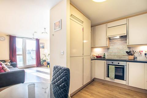 2 bedroom flat for sale, King Edward Court, Wembley Park, Wembley, HA9