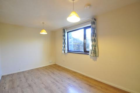 Studio to rent, St. Brides Gardens, Newport, NP20