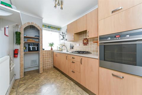 1 bedroom flat for sale, Marmion Avenue, Southsea