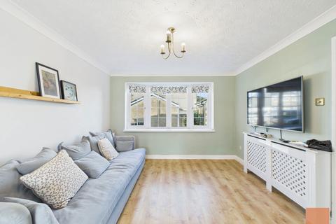 28 Tregease Road, St Agnes, TR5 0SL