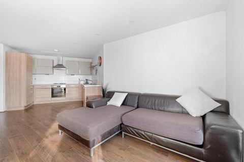 1 bedroom flat to rent, Southwark Bridge Road, London