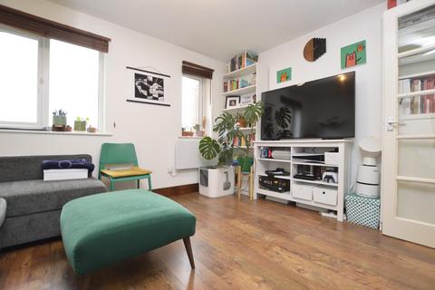 1 bedroom flat for sale, Jack Clow Road, E15 3AR