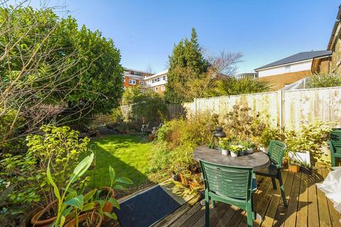 4 bedroom semi-detached house for sale, Chatham Road, Kingston Upon Thames KT1