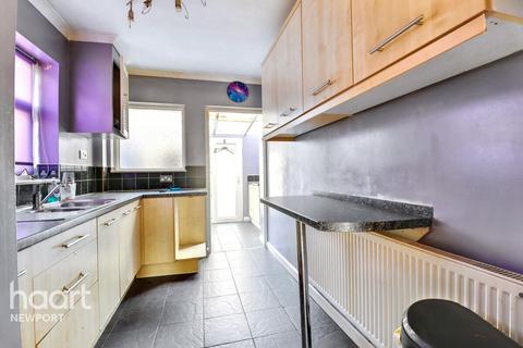 3 bedroom semi-detached house for sale, Ty Isaf Park Road, Newport