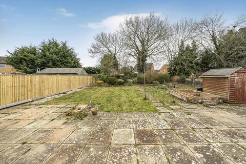 3 bedroom bungalow for sale, Dashwood Avenue, Yarnton, OX5