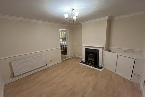 2 bedroom terraced house to rent, Main Street, Huthwaite, Sutton-in-Ashfield, NG17 2LG