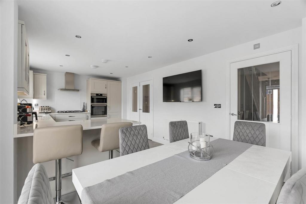 Kitchen/dining room