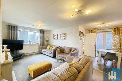 3 bedroom bungalow for sale, Spring Bank Drive, Liversedge, West Yorkshire, WF15