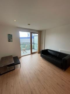 2 bedroom apartment for sale, Crown Point Road, Leeds LS9