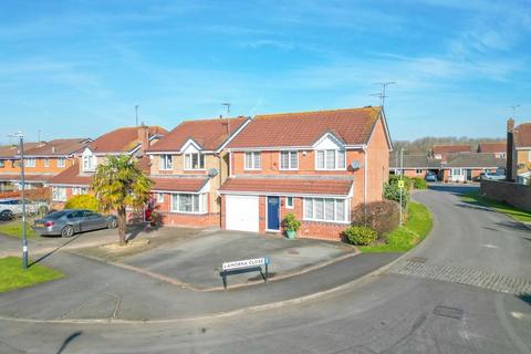 4 bedroom detached house for sale, Launceston Drive, Horeston Grange