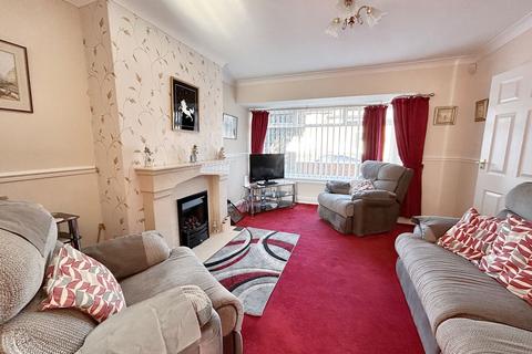 3 bedroom semi-detached house for sale, Flexbury Gardens, Felling, Gateshead, Tyne and Wear, NE10 9JA