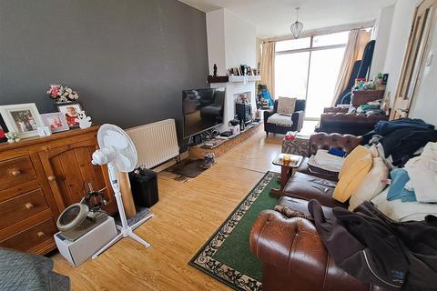 3 bedroom semi-detached house for sale, Whitecroft Road, Sheldon, Birmingham