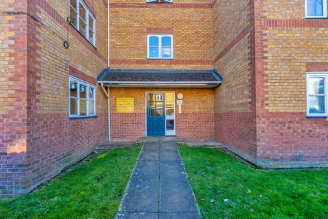 5 Upton Close, London, NW2 1UP