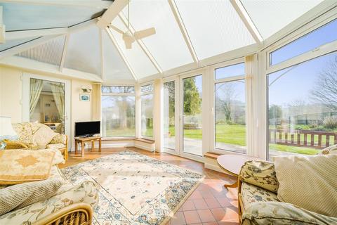 4 bedroom bungalow for sale, Ridgehill, Hereford, HR2 8AF