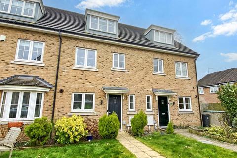 4 bedroom terraced house for sale, Blenheim Square, Epping, Essex