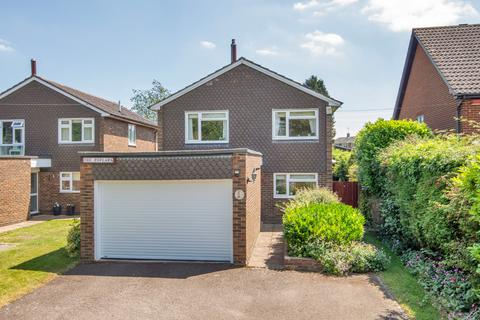 4 bedroom detached house for sale, Wrotham Road, Meopham, Gravesend, Kent, DA13