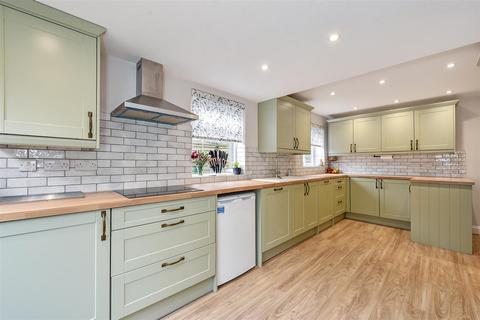 3 bedroom semi-detached house for sale, Queens Road, Whitchurch