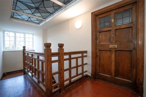3 bedroom flat for sale, Rookfield Close, London, N10