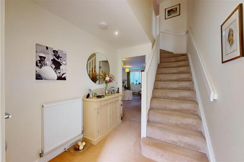 3 bedroom end of terrace house for sale, Bowman Mews, Stamford