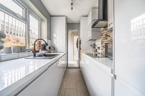 40 Battle Road, Erith, DA8 1BJ