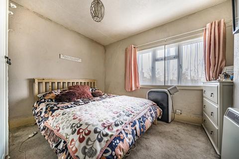40 Battle Road, Erith, DA8 1BJ