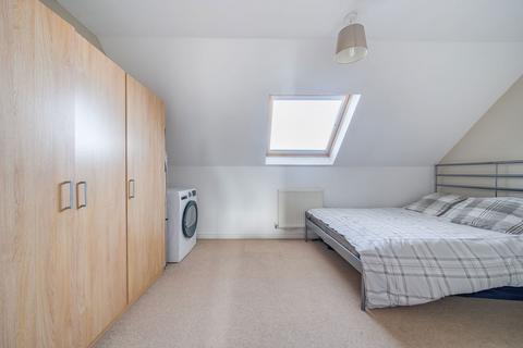 79 Bolts Croft, Chippenham, SN15 3GQ