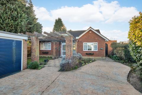 4 bedroom detached house for sale, Wrotham Road, Meopham, Gravesend, Kent, DA13