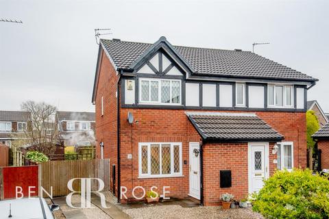 2 bedroom semi-detached house for sale, Chiltern Meadow, Leyland