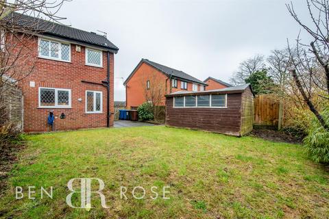 9 Chiltern Meadow, Leyland, PR25 5UZ